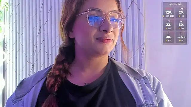 Naomy tay1 online show from April 8, 2:57 am