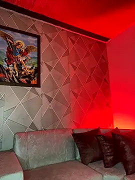 Alisse taylor2 online show from October 29, 1:15 pm