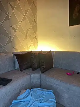 Alisse taylor2 online show from October 8, 1:26 pm