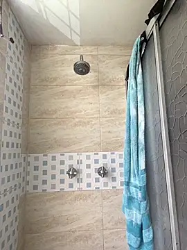 karla-thomsom10 online show from December 3, 5:37 pm