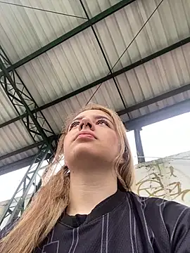 karla-thomsom10 online show from February 15, 1:21 pm