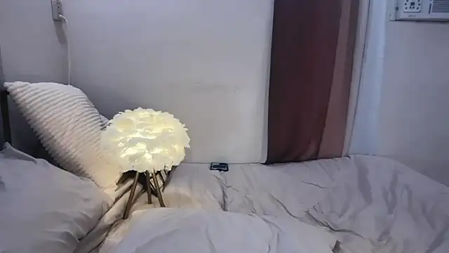 NaughtyBelle online show from February 27, 1:05 am