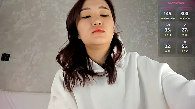 assuna  online show from September 20, 6:12 am