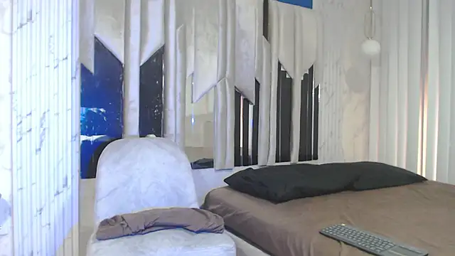 Morganandmegan online show from October 14, 11:35 am