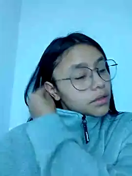 SofieLove 01 online show from February 6, 8:07 am