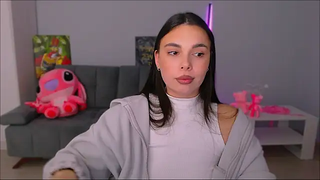 queenofthesense  online show from October 12, 12:40 pm