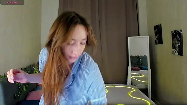 Miche1le Allenne online show from November 28, 1:08 am