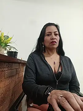 PAULA20- online show from October 11, 2:09 pm