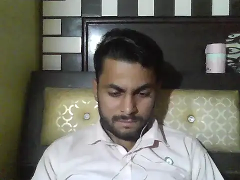 ursdreamperson online show from November 3, 10:08 am