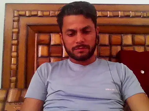 ursdreamperson online show from March 21, 8:19 am