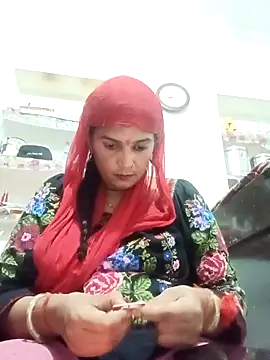 Chhaya hot online show from October 23, 3:18 pm