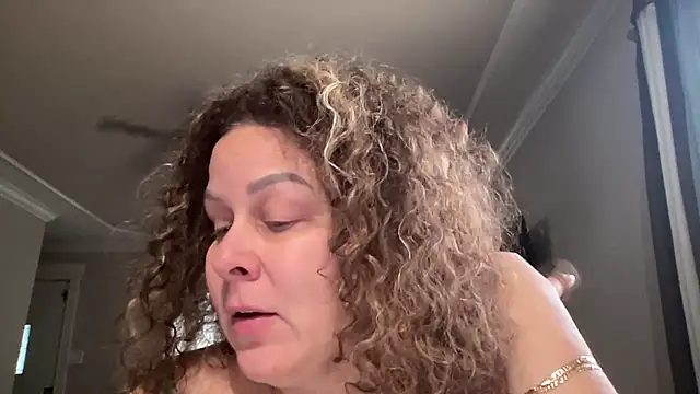 number1slut online show from October 8, 4:00 pm