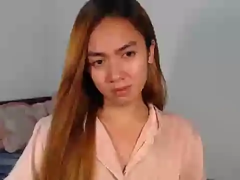 urGoddessChloexxx online show from November 22, 9:50 pm