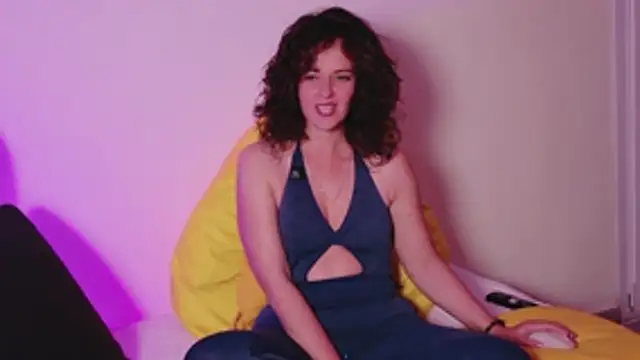 Witch in Silk online show from March 14, 6:42 pm