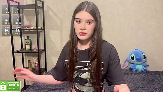 MollyBaby online show from October 29, 4:42 pm