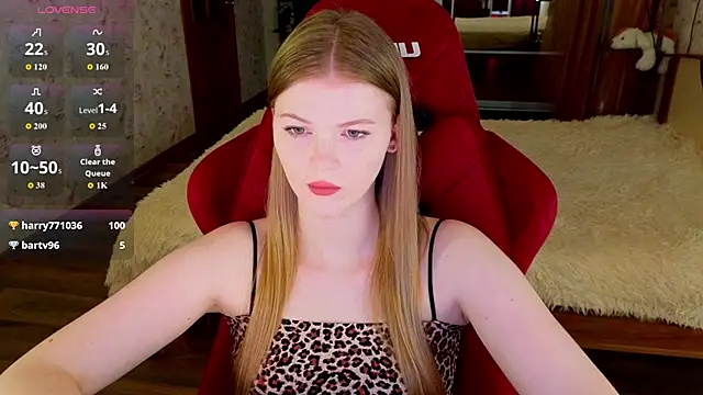 Jenny Skinner20 online show from May 4, 6:44 pm