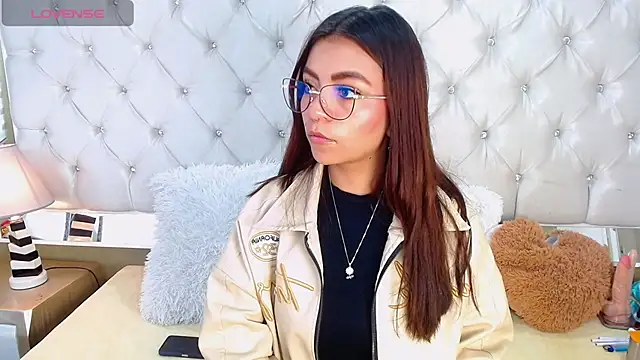 Cherrylionn online show from March 23, 4:46 pm