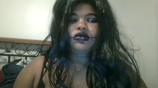 techprincessxx online show from September 11, 9:37 pm