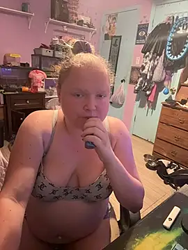 KadiSparkle online show from November 11, 3:57 am