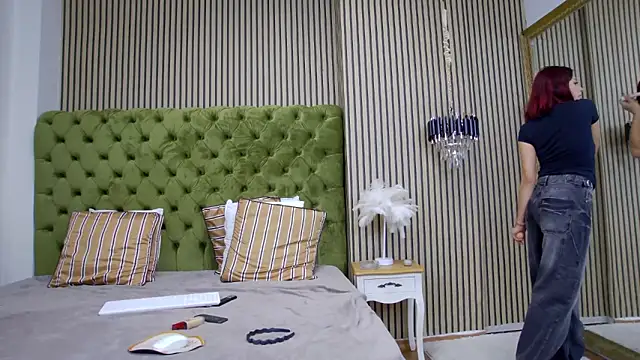 LunaHart online show from October 22, 6:46 pm