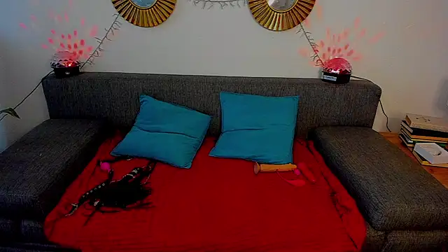 mistress meg  online show from November 8, 7:35 am