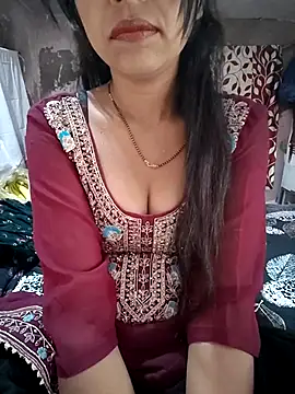 Paakhi-Singh online show from March 14, 11:00 am