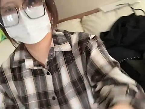 chaco  online show from February 12, 5:42 am