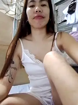Snapshot of Deliciousgirl14 chatting on September 15, 4:58 pm Deliciousgirl14 online show from September 15, 4:58 pm