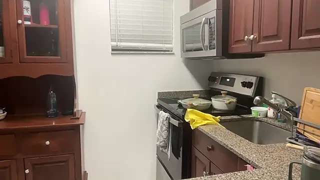 prettyykitty22 online show from November 11, 2:29 am