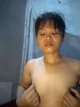 LinhNa999 online show from September 15, 9:17 am