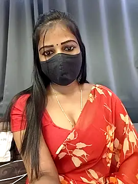 Misss-julli online show from November 14, 4:56 am