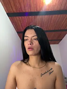 LiaCollings online show from February 5, 12:08 pm