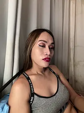 RomanticPearlTS online show from March 26, 1:19 am