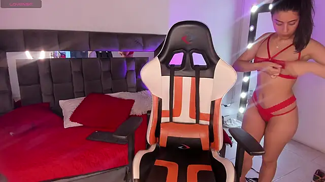 Talia rouge online show from September 13, 8:06 pm