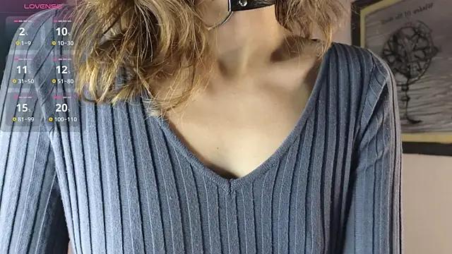 DebiHenks online show from October 26, 5:08 pm