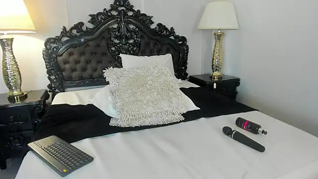 alanna blaze online show from March 20, 8:03 pm