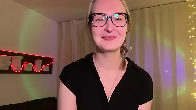 KiraxFate online show from September 12, 6:15 pm