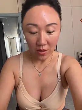 Snapshot of xiaomei-11 chatting on October 3, 4:39 am xiaomei-11 online show from October 3, 4:39 am