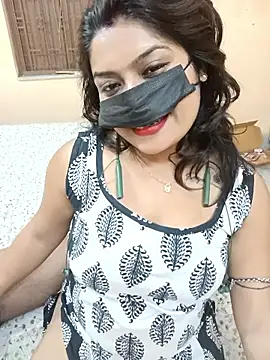 Naughty-Chaaya online show from November 12, 7:01 pm