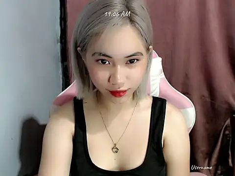 Snapshot of Rainea149 chatting on September 25, 3:05 am Rainea149 online show from September 25, 3:05 am