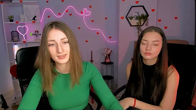 eva smiith  online show from February 20, 6:48 am