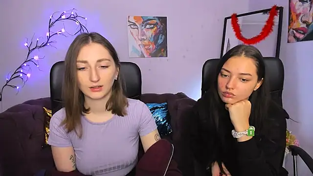 eva smiith  online show from December 17, 6:50 am