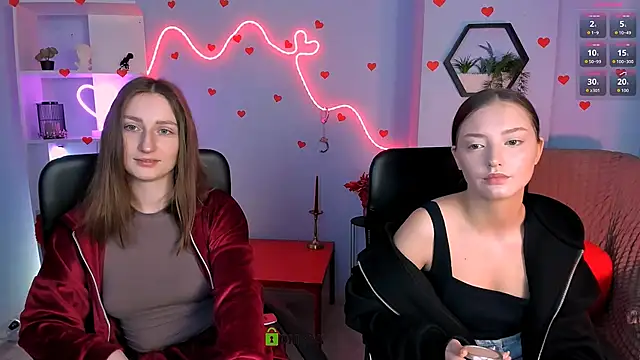 eva smiith  online show from March 16, 7:12 am