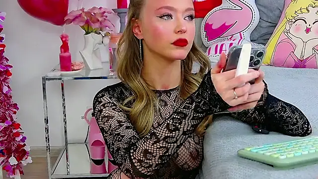 EvaMenders online show from February 14, 1:46 pm