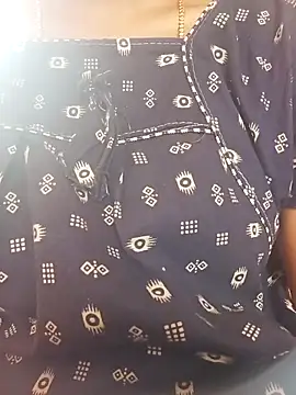 Snapshot of NISHU-TELUGU chatting on October 19, 5:31 am NISHU-TELUGU online show from October 19, 5:31 am