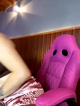 MarilynSmith01 online show from October 6, 7:40 pm