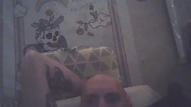 BonnienClyde5421 online show from February 27, 11:59 pm