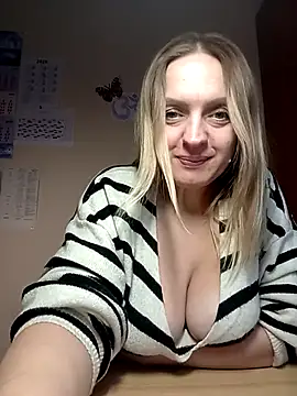 Ami Foxy online show from January 6, 11:58 am