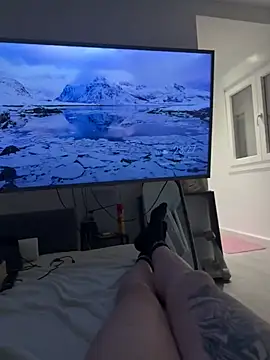 estefy13 online show from March 13, 9:27 pm