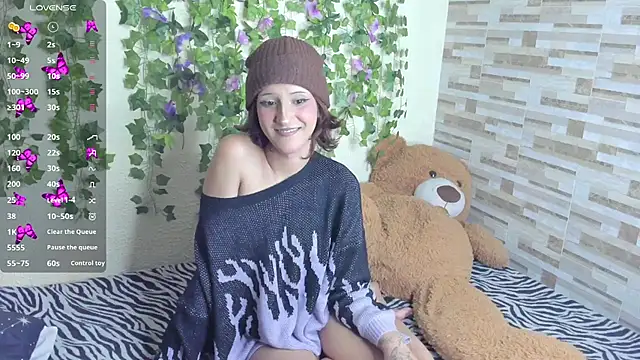 Amy Moonlight online show from December 20, 10:36 pm